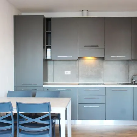 Apartment Le Rondini B Pianello Del Lario